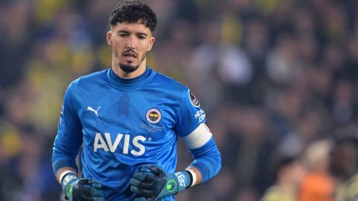 Fenerbahçe'nin tecrübeli hocası Jorge Jesus o kararıyla herkesi şaşırttı! UEFA Avrupa Ligi'nde Sevilla karşısına yeni transfer ile çıkıyor G1