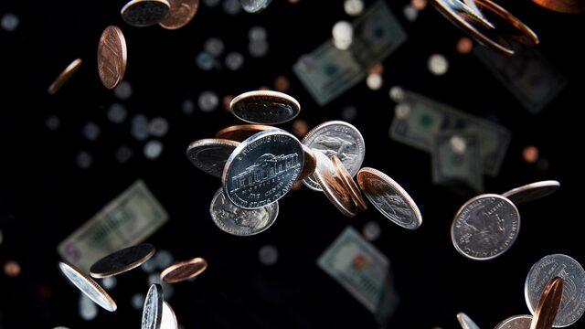 Böylesi daha önce denenmedi! Borç batağından kurtulmak için buldukları çözüm şaşırttı: 1 trilyon dolarlık madeni para