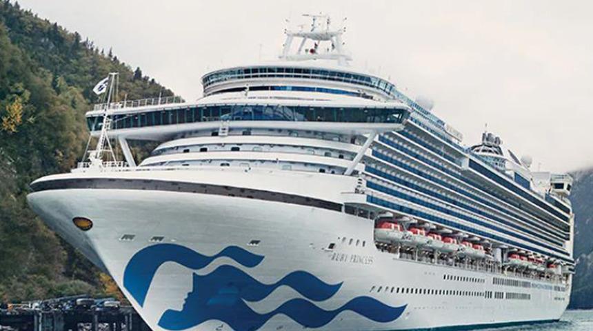 Lüks yolcu gemisinde garip olay! 318 kişi bilinmeyen bir sebepten hastalandı