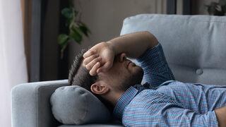 Oruçluyken mastürbasyon yapmak orucu bozar mı? Oruçluyken cünüp olarak uyanmanın hükmü nedir?