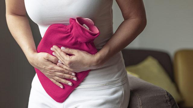 Oruçluyken adet olunca ne yapılır? Oruçluyken regl olmak orucu bozar mı?