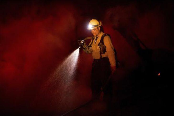 California ceheneme döndü, yangınlar kontrol altına alınamıyor G2