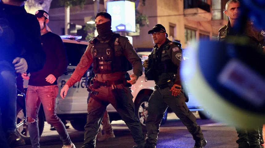 İsrail'in başkenti Tel Aviv'de silahlı saldırı: 3 kişi yaralandı