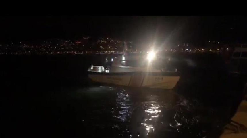 Marmara Denizi'nde balıkçı teknesi alabora oldu: 2 kişi kurtarıldı, 1 kişi kayıp