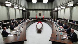 SON DAKİKA: Artık saatler kaldı! Kritik seçim öncesinde tüm gözler orada, gece yarısını beklemeden...