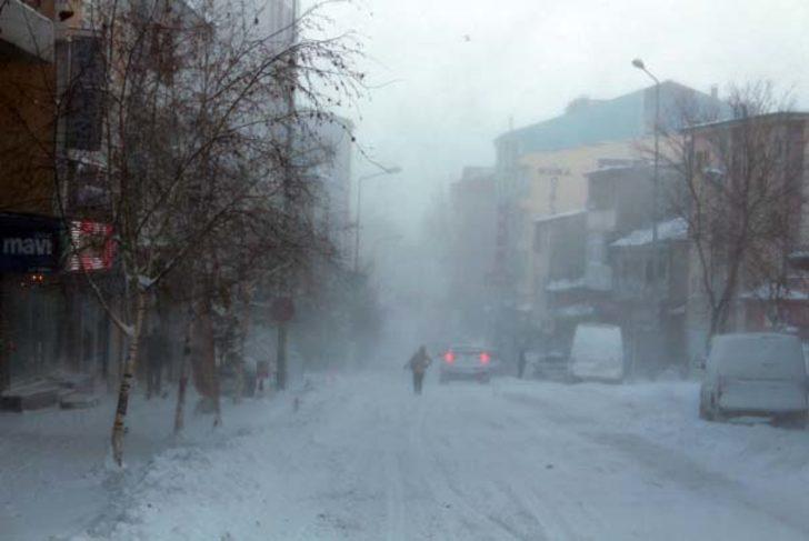 Doğu'da kar esareti başladı G5