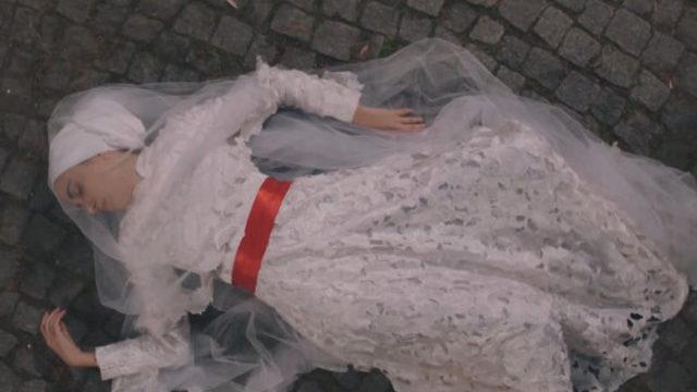 Zorla imam nikahı kıyılmıştı! Kızılcık Şerbeti'nde Nursema camdan atıldı, sosyal medya yıkıldı! 