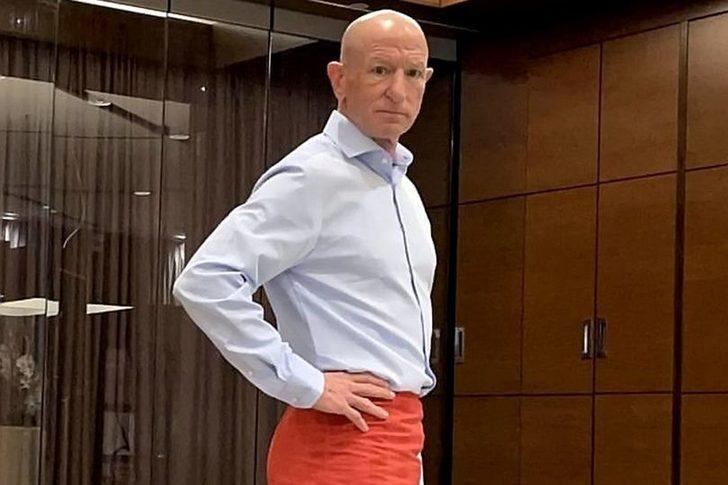 Moda kalıplarını yerle bir etti! Sürekli topuklu ayakkabı ve etekle dolaşıyor... “Karım buna aldırış etmiyor” G3