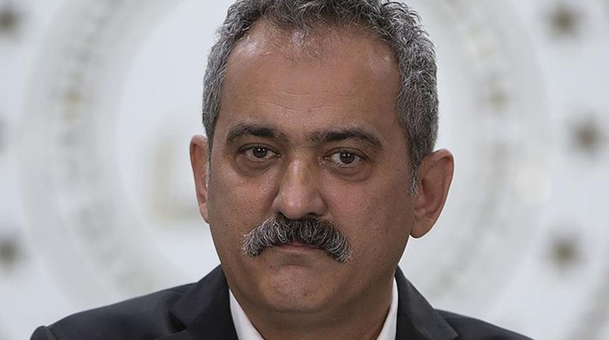 Bakan Özer 'Ek süre veriyoruz' diyerek açıkladı! Deprem bölgesinden tayin isteyen öğretmenler... İşte başvurular için son tarih