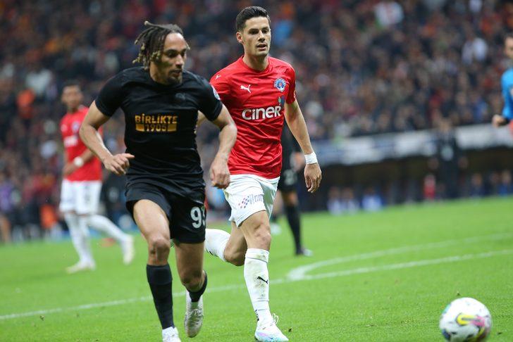 Galatasaray'ın 1-0'lık Kasımpaşa galibiyeti sonrası spor yazarları karşılaşmayı değerlendirdi! "Galatasaray Fenerbahçe'yi dibe itiyor" G4