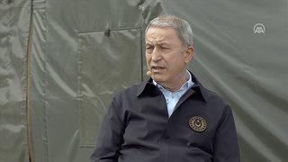 Bakan Akar iddialara Kesinlikle söz konusu değil diyerek yanıt verdi! Saat 04.30'da seferber ettik