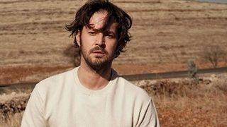 Ego'nun Tuncay'ının geçmişi kirli çıktı! Sevgilisi yüzünü tırmalamış...