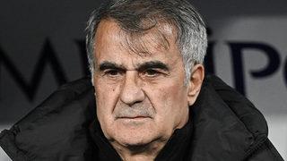 Beşiktaş Teknik Direktörü Şenol Güneş, Başakşehir maçı sonrası play-off sorusunu yanıtladı: 'Herkes işine baksın!'