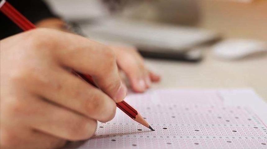 SON DAKİKA | Bakan Özer duyurdu: LGS kapsamında 4 Haziran'daki merkezi sınav ülke genelinde yapılacak! 'OHAL ilan edilen 10 ildeki öğrenciler...'