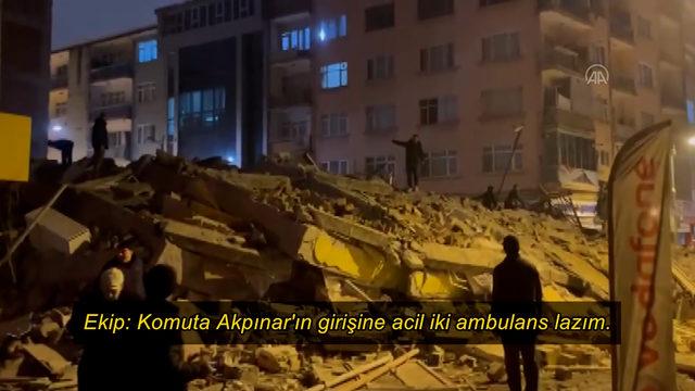 Depremin hemen ardından itfaiyecilerin hayat kurtarma mücadelesi telsiz konuşmalarına böyle yansıdı: 'Bir bebek çıkardık...'