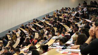 Üniversiteler Nisan’da açılacak mı? Üniversiteler ne zaman açılacak?  YÖK’ten yüz yüze eğitim açıklaması