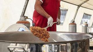 Hatay'da dağıtılan yemekten zehirlenen oldu mu? Kızılay'dan net açıklama