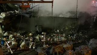 Küçükçekmece’de korkutan yangın! Kısa sürede küle döndü