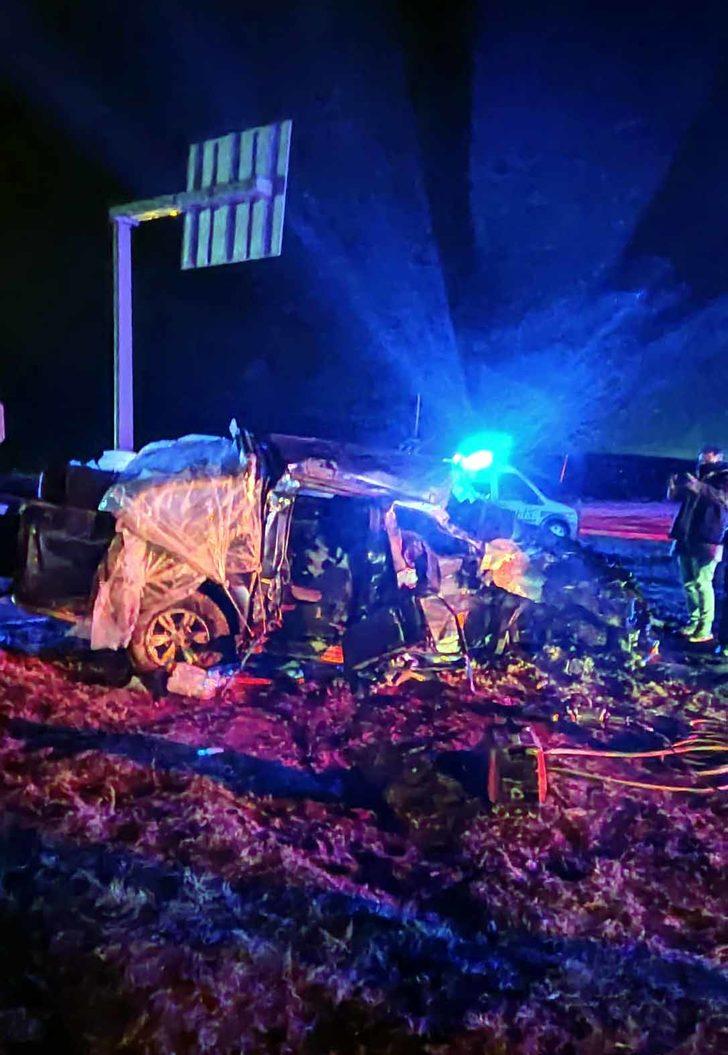 Kırıkkale'de tırla pikabın çarpıştığı kazada 1 kişi öldü, 5 kişi yaralandı