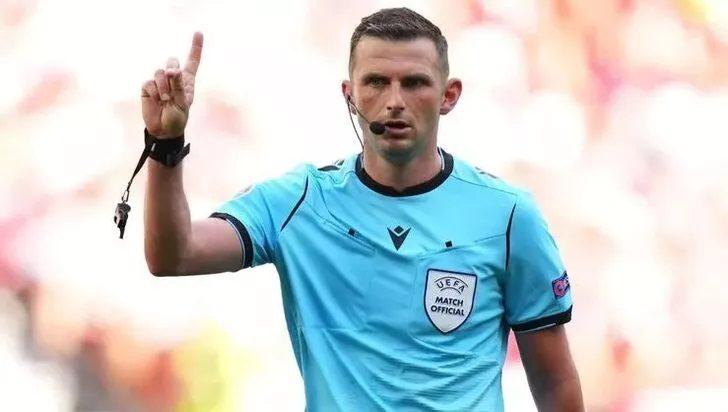 Fenerbahçe - Sevilla maçının hakemi Michael Oliver kimdir, nereli ve kaç yaşında? İşte, Michael Oliver'ın hayatı ve biyografisi!