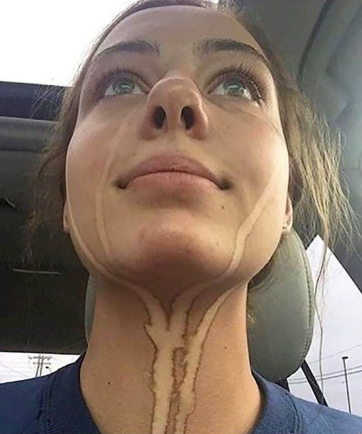 "Hızlı bir ipucu: Sprey bronzlaştırıdan sonra ağlamayın."