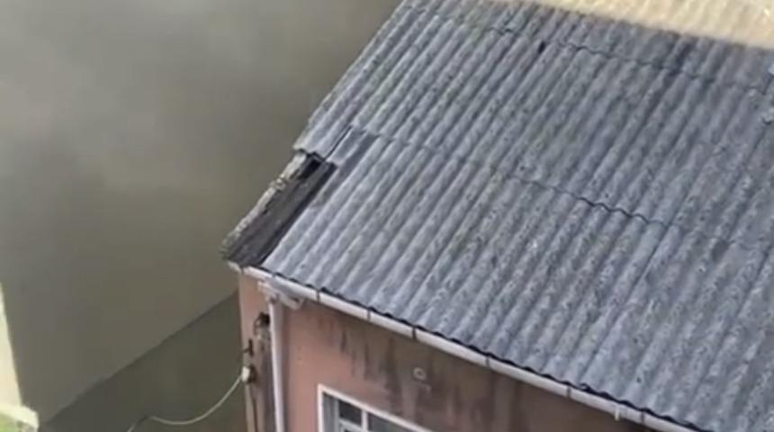 Fatih’te Kur’an kursunda yangın: 4 kişi dumandan etkilendi