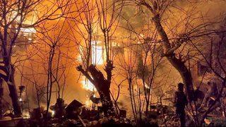 Balıkesir'de yangın çıkan ev kullanılamaz hale geldi