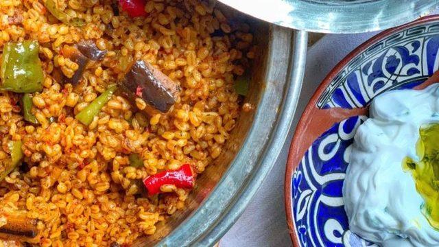 'Bugün ne pişirsem?' diye düşünenlere enfes tarifler! İşte 15 Mart yemek menüsü