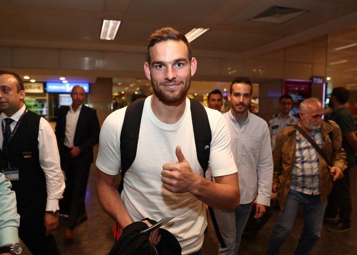 Fenerbahçeli eski futbolcu Vincent Janssen Galatasaray'a teklif edildi G5