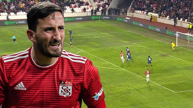 Sivasspor'da Erdoğan Yeşilyurt'un füzesi sonrası stadyum ayağa kalktı! Kaleci çaresiz kaldı...