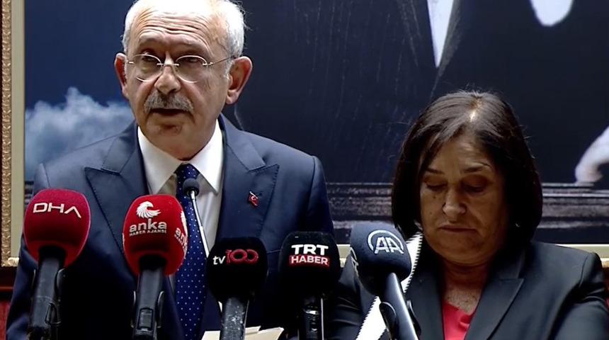 Kıbrıslı voleybolcuların ailelerine taziye ziyaretinde bulunmuştu... Kılıçdaroğlu KKTC'den döndü: 'Yatağımın yanına koyacağım' diyerek gösterdi