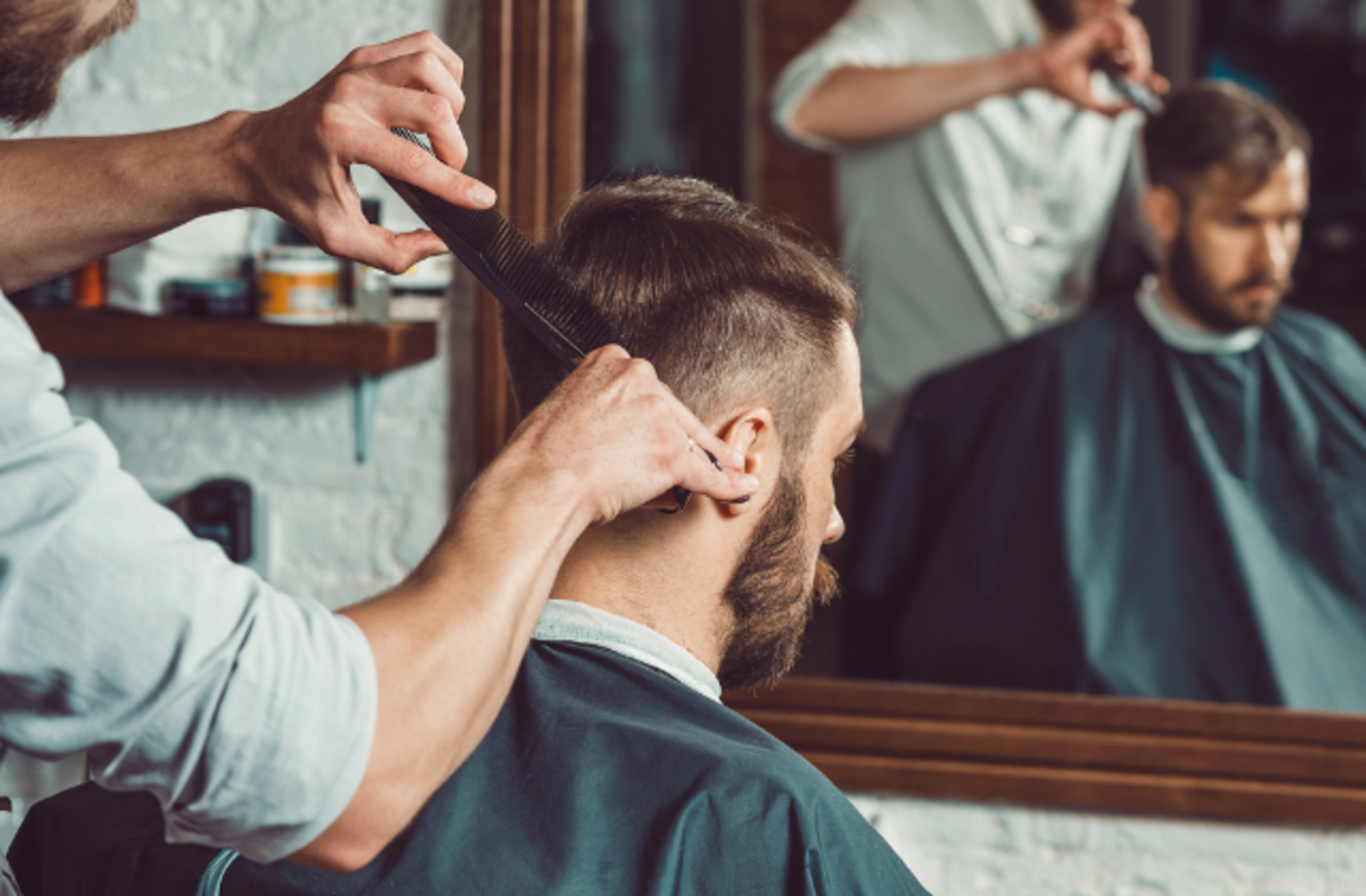 Trendlerle kendinizi baştan yaratın! Son dönemlerde popüler olan saç ve sakal modelleri