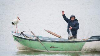 Dostlukları yurt dışında ders kitaplarına konu oldu! Endişeli bekleyiş sona erdi, 'Yaren Leylek ve Adem Amca' 12. kez buluştu