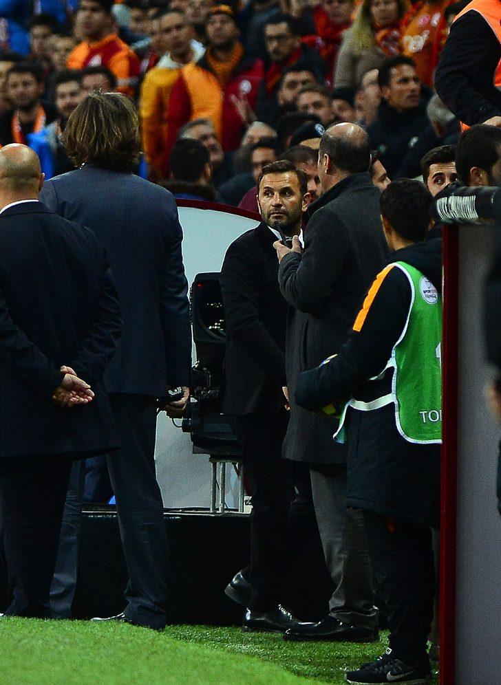 Akhisarspor'da Okan Buruk'a şok ceza G2