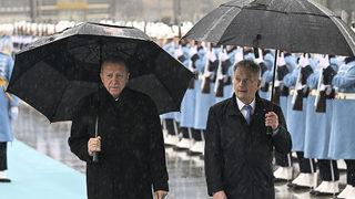 Finlandiya için karar günü! İki lider bir araya geldi, gözler gelecek açıklamaya çevrildi