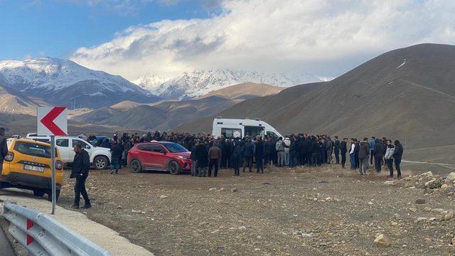 Hakkari'de kan donduran olay! Otomobilde başından tek kurşunla vurulmuş halde bulundu