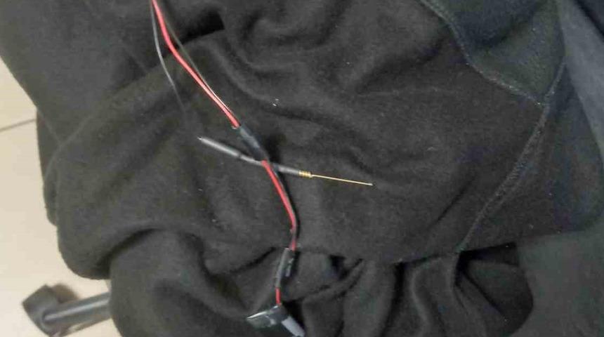 'Pes' dedirten olay! Kopya düzeneğiyle sınava geldi, yakayı ele verdi