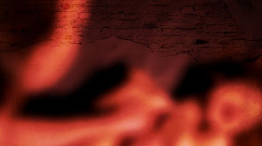 Üvey kızına yıllarca tecavüz etti! Kan donduran olay...