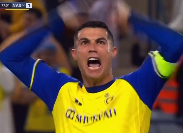 Al Nassr'ın yıldızı Cristiano Ronaldo'dan 35 metreden mükemmel gol! Kaleci bile ne olduğunu anlamadı G5