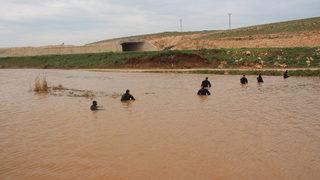 Son 30 yılın ortalamasından 2 kat fazla yağış düştü! Şanlıurfa Valiliğinden sel açıklaması: Kayıp bir kişiyi arama çalışmaları devam ediyor
