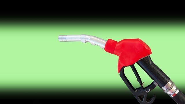 SON DAKİKA: ÖTV, petrol, dolar derken 10 TL’yi aşan zam! Motorin fiyatları değişiyor: Bazı illerde 38 TL’yi bulacak… (31 Temmuz Pazartesi güncel akaryakıt fiyatları)