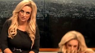 Hava durumu sunucusunun canlı yayında korkutan anları! Gözleri başının arkasına döndü, yere yığıldı