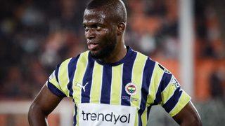 Fenerbahçe'ye derbi öncesi 3 futbolcusundan şoke eden haber! Enner Valencia, Joshua King ve Jayden Oosterwolde için resmi açıklama geldi..