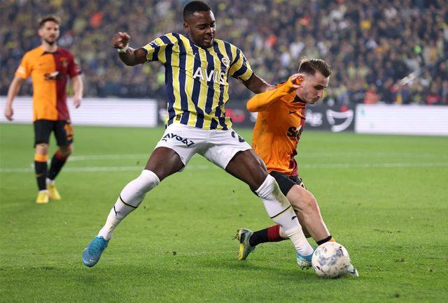 640xauto - Süper Kupa finali için divan kurulunda tarihi çağrı! 'Galatasaray ve Fenerbahçe aynı uçakta uçsun!'