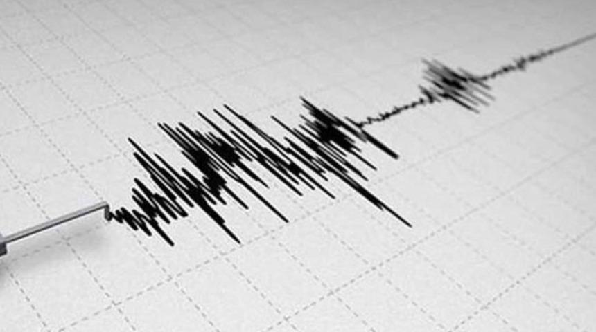 Balıkesir'de korkutan deprem