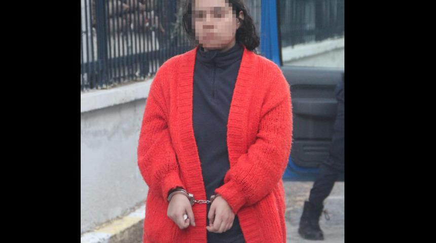 Kan donduran vahşet! &Ccedil;ocuklarından birini boğarak &ouml;ld&uuml;rd&uuml;, diğerini de boğmaya &ccedil;alıştı