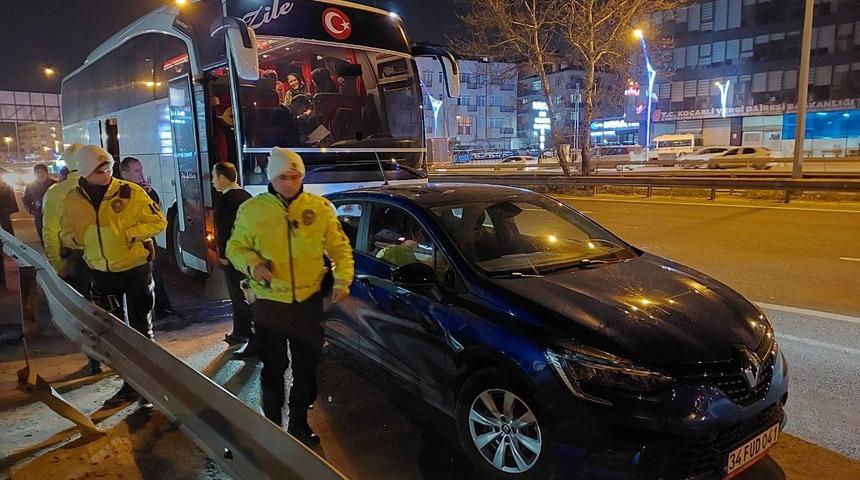 Kocaeli'de trafikte yol verme tartışmasında 2 kişi bıçakla yaralandı