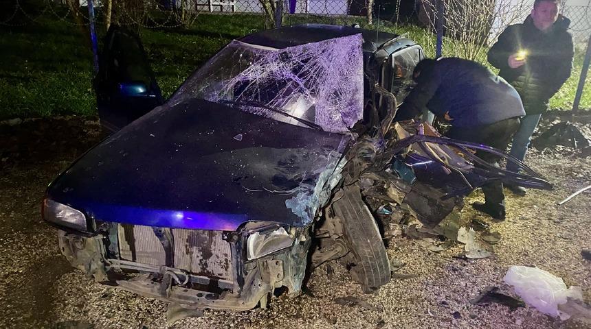 Düzce'de iki otomobilin çarpıştığı kazada 4 kişi yaralandı