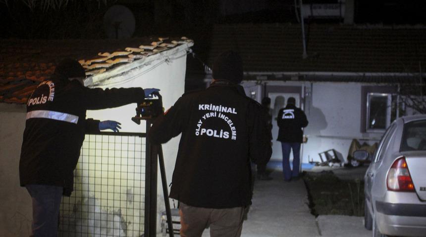 Uşak'taki kavgada 1'i ağır 3 kişi yaralandı