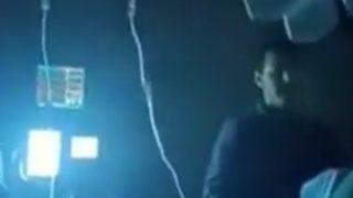 Afganistan’daki 6.5 büyüklüğündeki deprem korku dolu anlar yaşattı! Depreme ameliyat sırasında yakalanan bir doktor o anları kaydetti